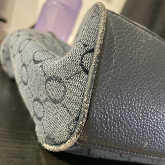 Oroton Signature O Blue Nappy Bag - Picture 8 of 8